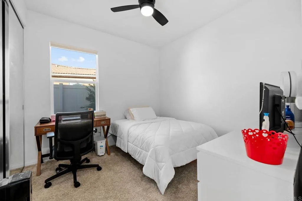 34563 Meadowside Lane, Winchester, California 92596 home-pic-18